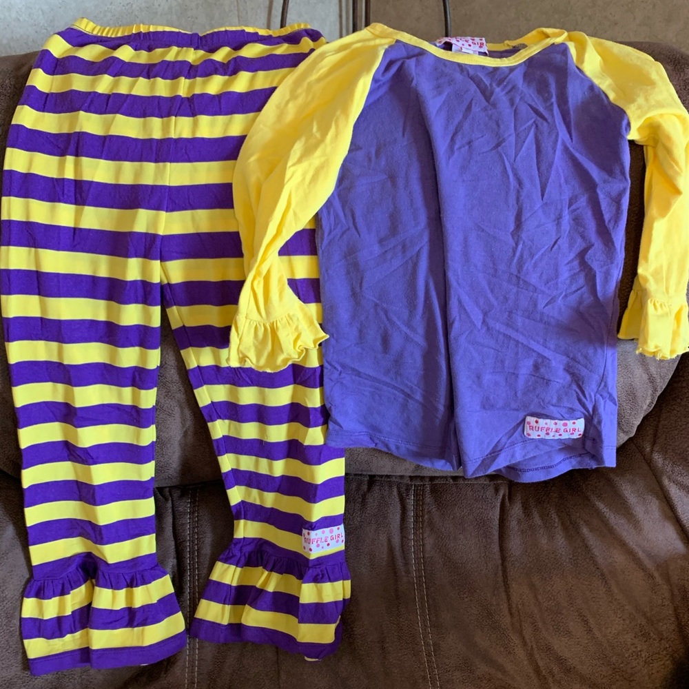 Ruffle Butts set